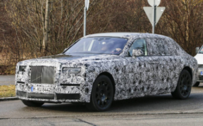 ファントムクラス