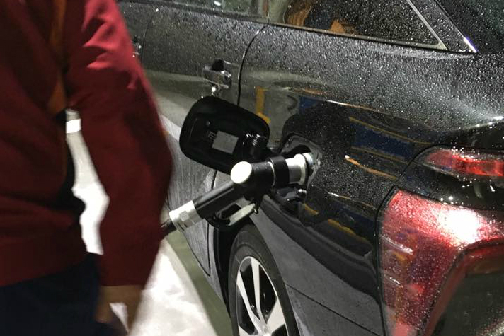 水素ステーション