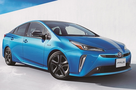 プリウス　MC後