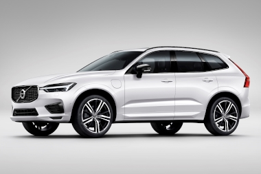 XC60リチャージPHEV