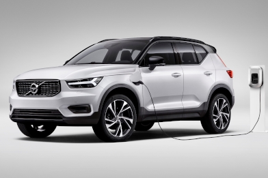XC40リチャージPHEV